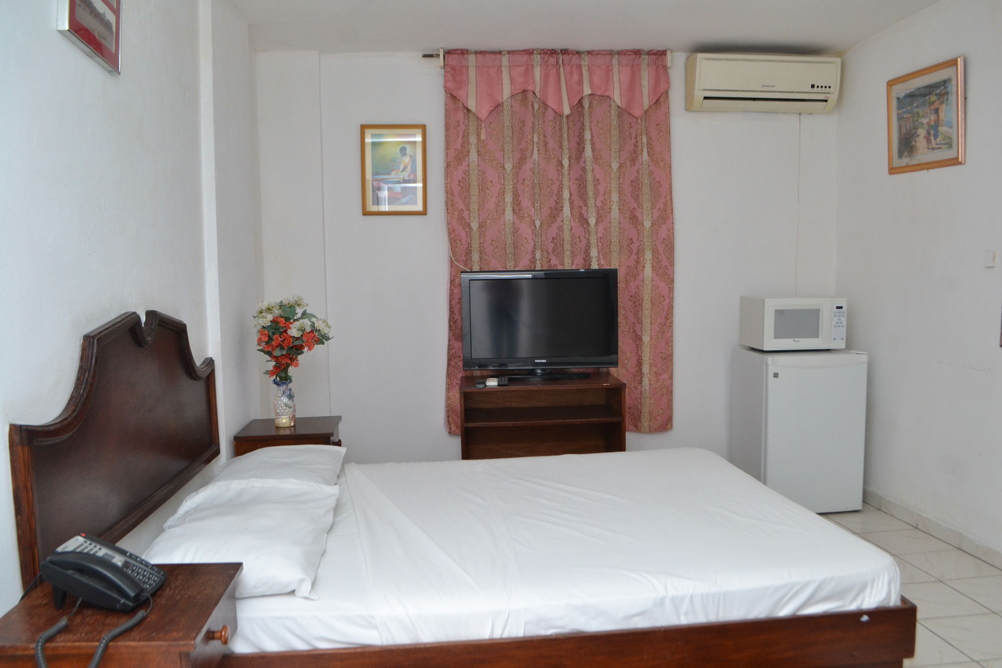 Seven Stars Hotel Musseau Экстерьер фото